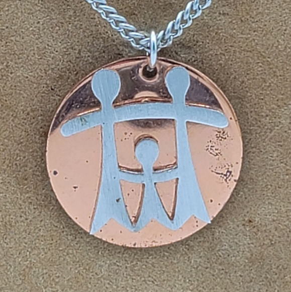 Anson Parents Father Mother Child Copper Pewter Medallion Pendant Necklace Vtg - Picture 2 of 9